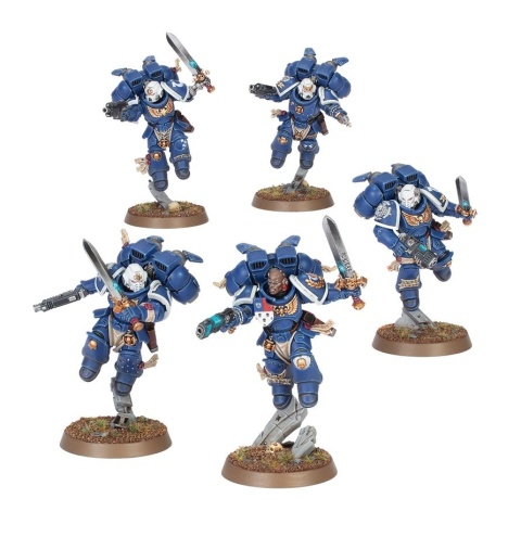 Space Marines: Vanguard Veteran Squad